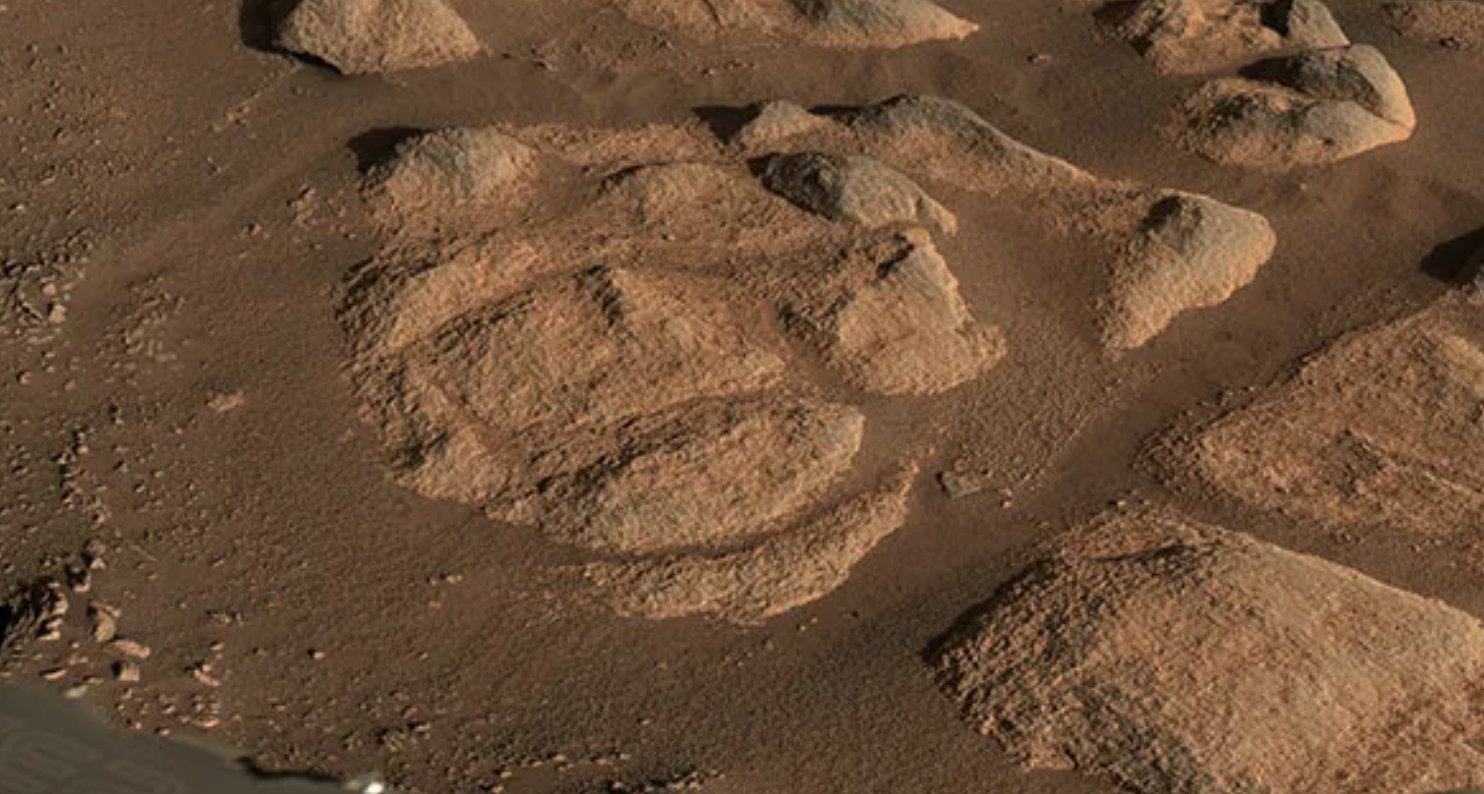 20 of the Craziest Photos Taken on Mars